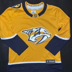 Fanatics Nashville Predators Kids Gold and Blue Hockey Jersey size S